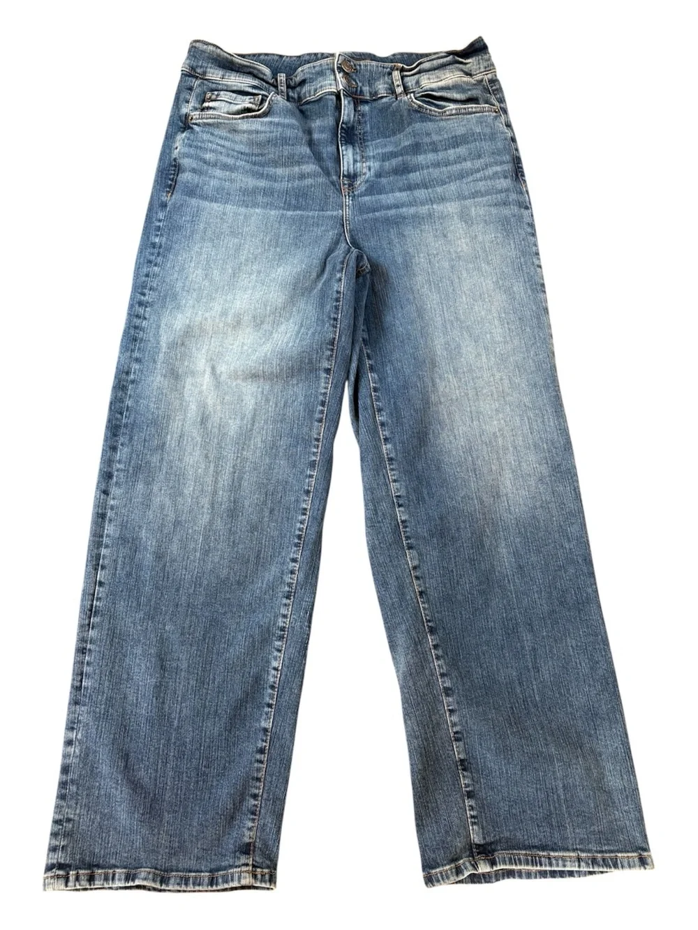 Torrid High Rise 90’s Straight Jeans.  Size 18R